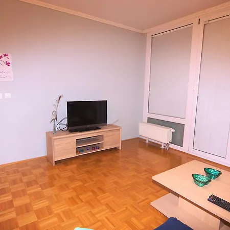 Modern Lifestyle 公寓 *